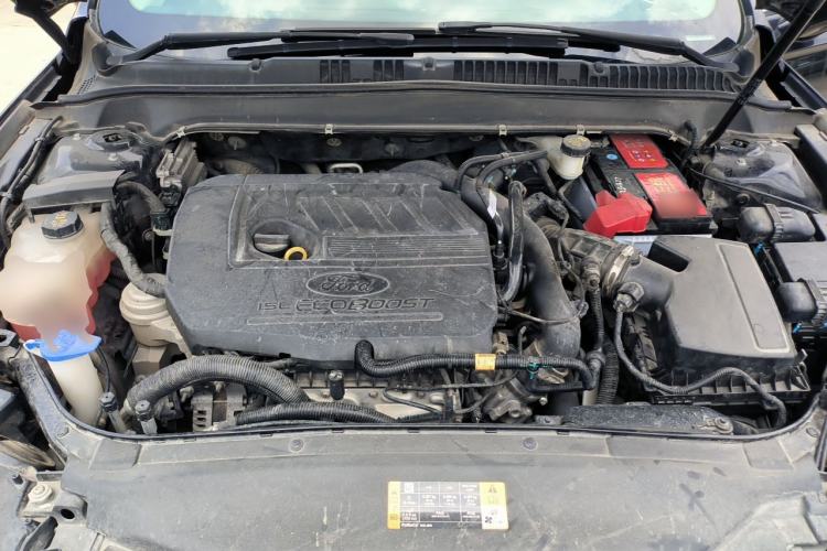 Used Ford Mondeo 2018 EcoBoost 180 Fashion Edition Engine Bay