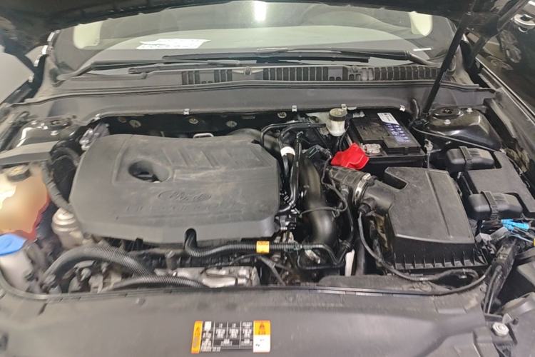 Used Ford Mondeo 2018 EcoBoost 180 Fashion Edition Engine Bay