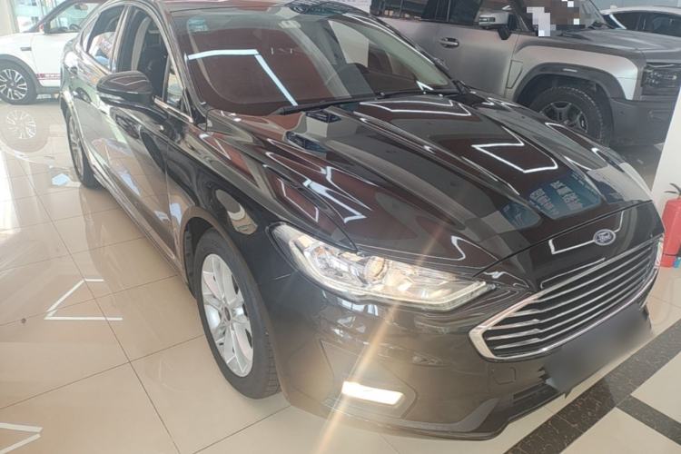 Used Ford Mondeo 2018 EcoBoost 180 Smart Control Fashion Model China VI Standard Front Right 45 Deg