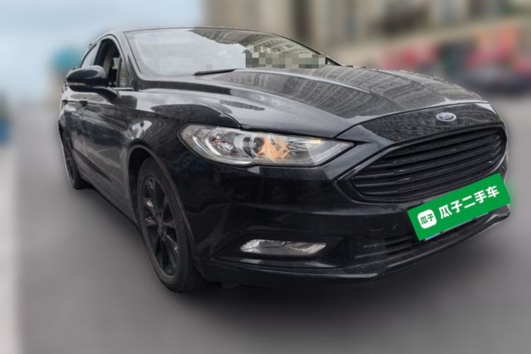 Used Ford Mondeo 2018 EcoBoost 200 Stylish Model Front Right 45 Deg