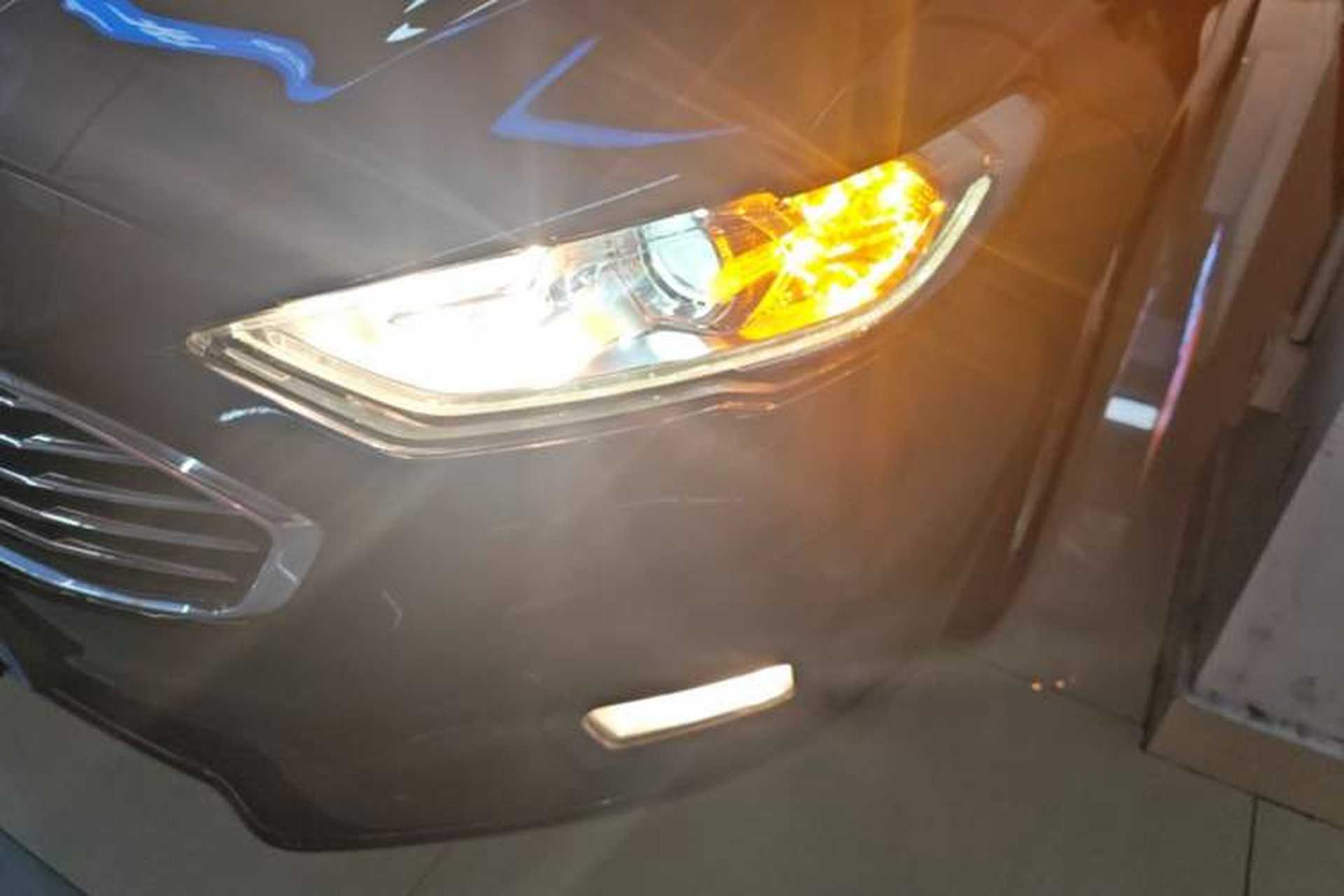 Used Ford Mondeo 2018 EcoBoost 180 Smart Control Fashion Model China VI Standard Left Front Headlight
