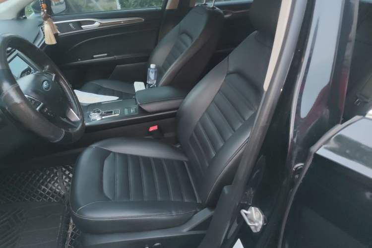 Used Ford Mondeo 2018 EcoBoost 180 Smart Control Fashion Model China V Standard Left Front Seat