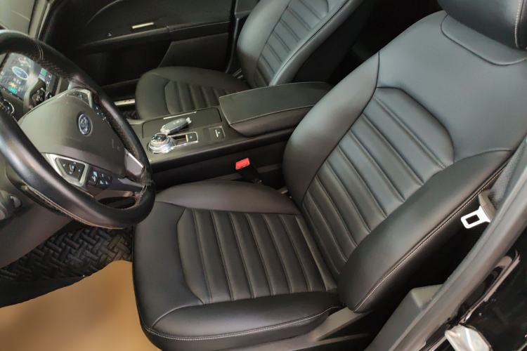 Used Ford Mondeo 2018 EcoBoost 180 Smart Control Fashion Model China VI Standard Left Front Seat