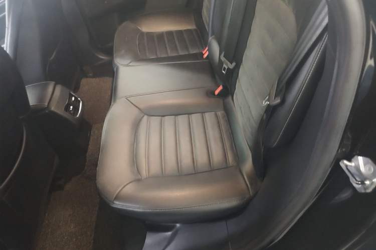 Used Ford Mondeo 2018 EcoBoost 180 Fashion Edition Left Rear Seat