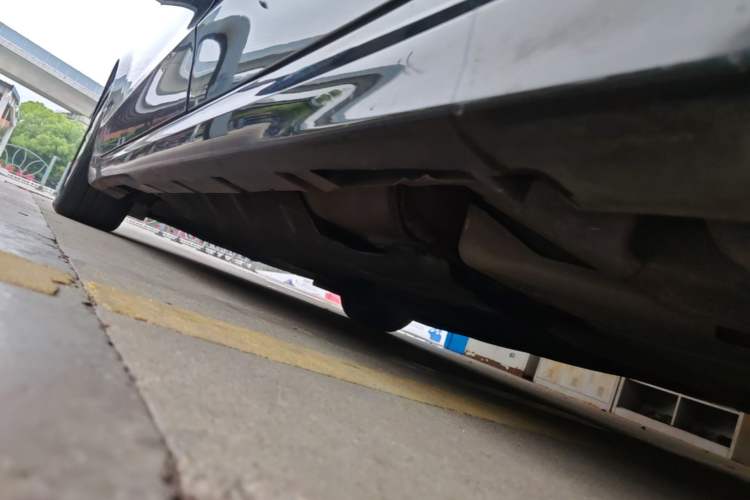 Used Ford Mondeo 2018 EcoBoost 200 Smart Control Fashion Model China VI Standard Left Side Sill