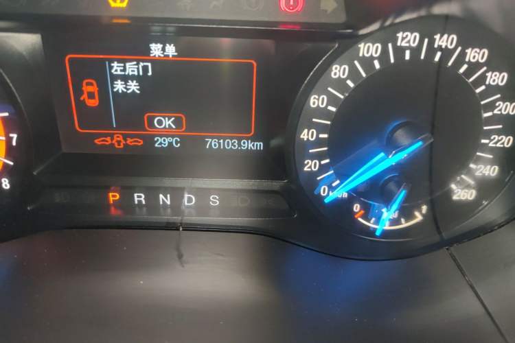 Used Ford Mondeo 2018 EcoBoost 180 Smart Control Fashion Model China V Standard Odometer Close Up