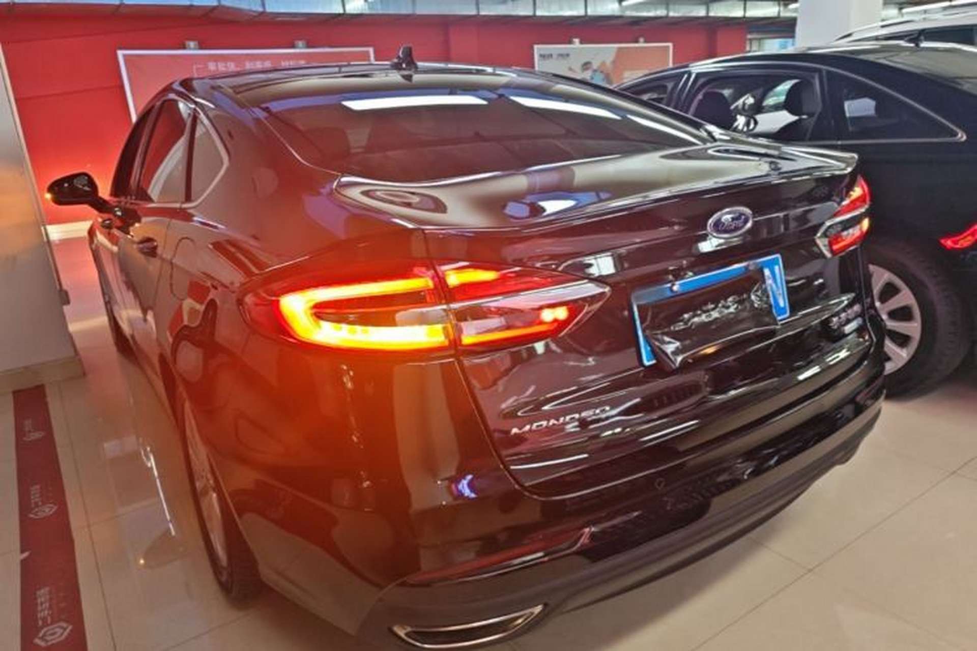 Used Ford Mondeo 2018 EcoBoost 180 Smart Control Fashion Model China VI Standard Rear Left 45 Deg