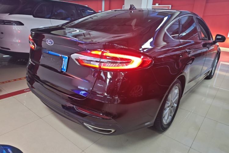 Used Ford Mondeo 2018 EcoBoost 180 Smart Control Fashion Model China VI Standard Rear Right 45 Deg