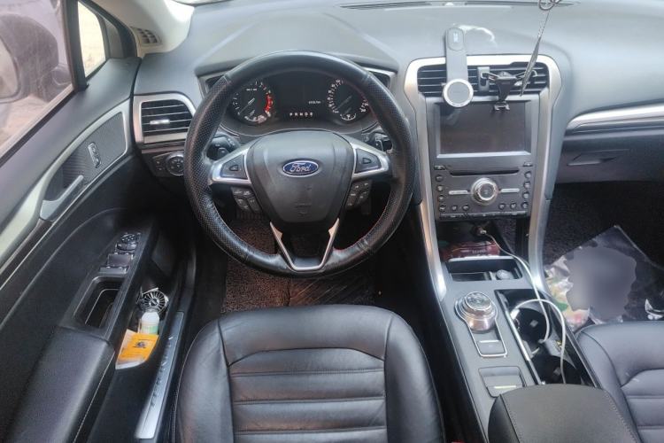 Used Ford Mondeo 2018 EcoBoost 200 Stylish Model Steering Wheel