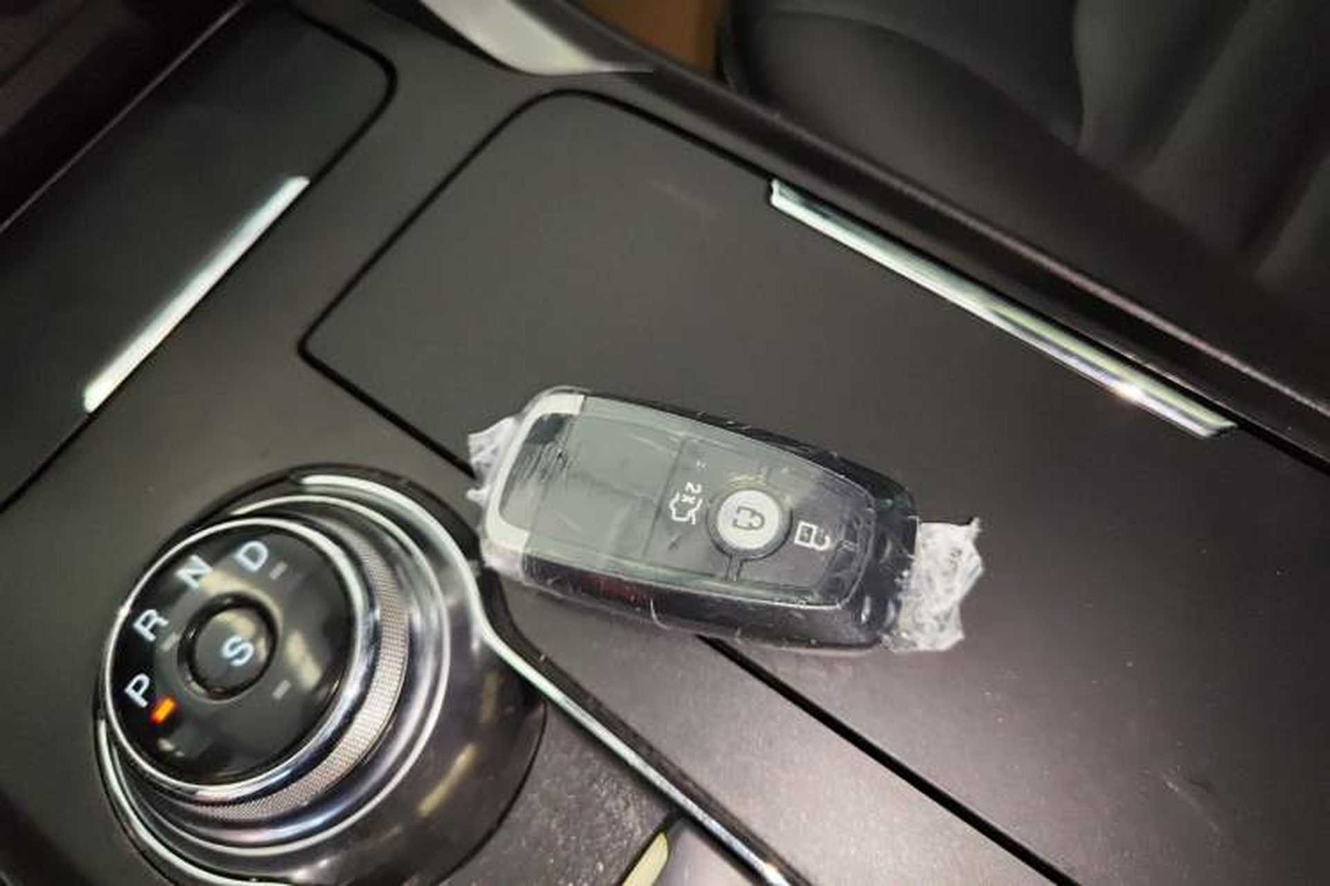 Used Ford Mondeo 2018 EcoBoost 180 Smart Control Fashion Model China VI Standard Vehicle Key
