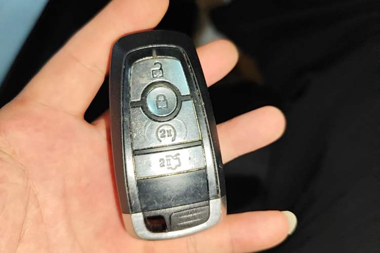 Used Ford Mondeo 2018 EcoBoost 180 SmartControl Luxury Model China V Standard Vehicle Key