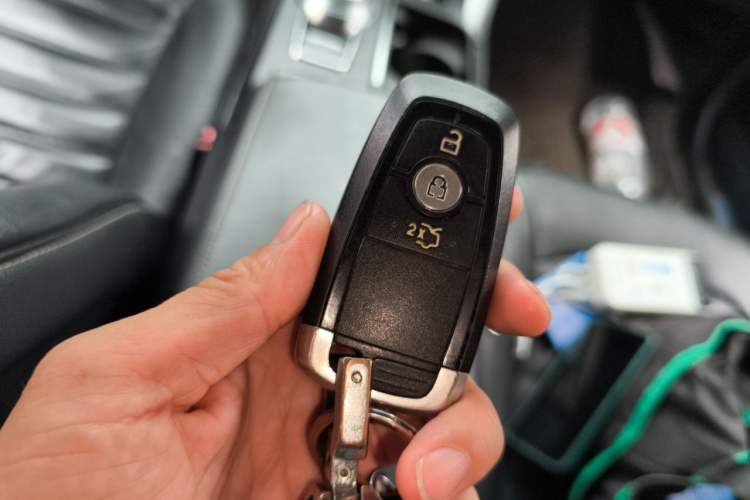 Used Ford Mondeo 2018 EcoBoost 200 Stylish Model Vehicle Key