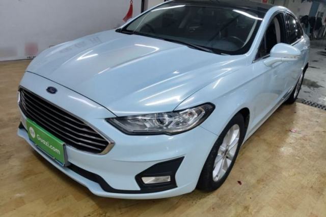 Gebrauchter Ford Mondeo 2018 EcoBoost 200 Smart Control Fashion Model China VI Standard