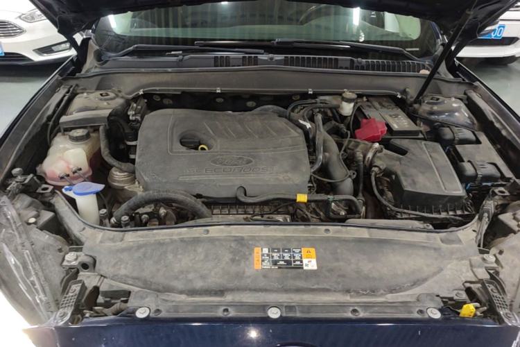 Used Ford Mondeo 2018 EcoBoost 180 Smart Control Fashion Model China V Standard Engine Bay