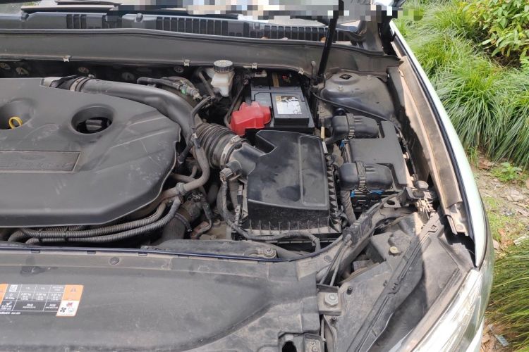 Used Ford Mondeo 2018 EcoBoost 200 Smart Control Fashion Model China VI Standard Engine Bay Left