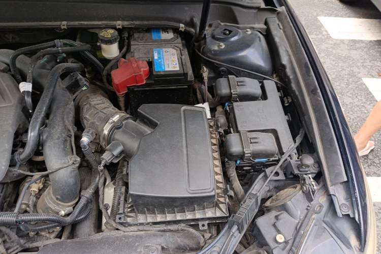 Used Ford Mondeo 2018 EcoBoost 180 Smart Control Fashion Model China V Standard Engine Bay Left