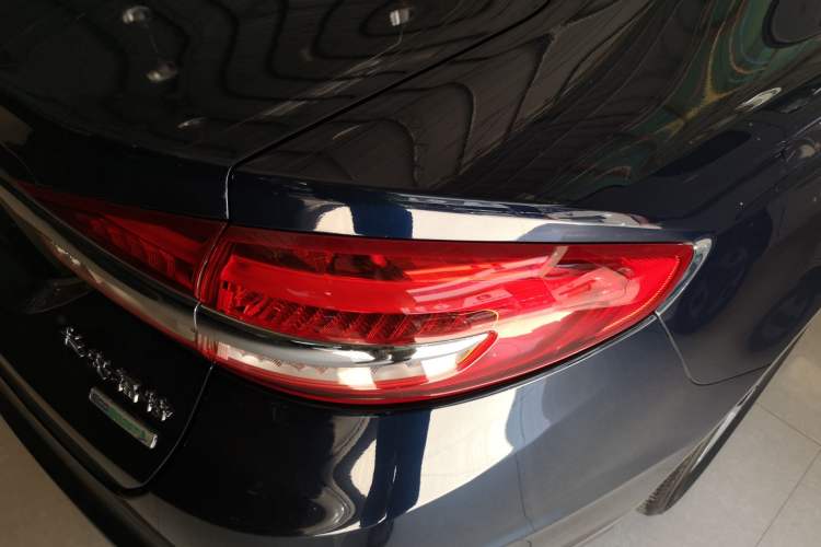 Used Ford Mondeo 2018 EcoBoost 180 Fashion Edition Exterior 3