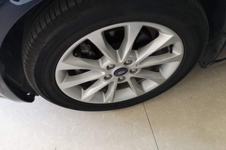 Used Ford Mondeo 2018 EcoBoost 180 Fashion Edition Exterior 4