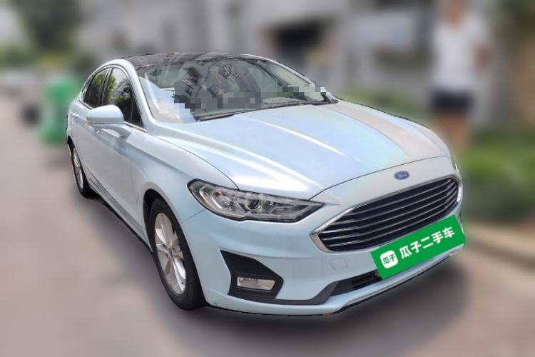 Used Ford Mondeo 2018 EcoBoost 200 Smart Control Fashion Model China VI Standard Front Right 45 Deg