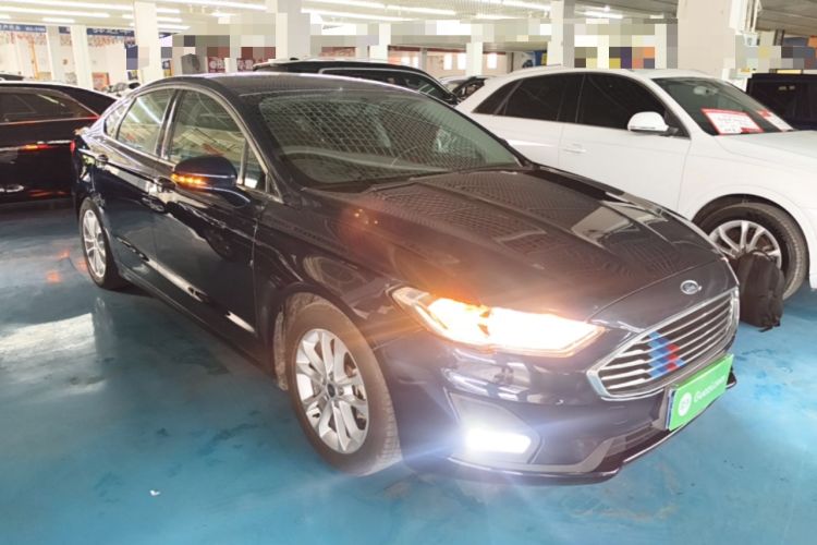 Used Ford Mondeo 2018 EcoBoost 180 Smart Control Fashion Model China V Standard Front Right 45 Deg