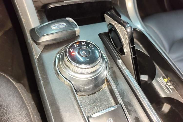 Used Ford Mondeo 2018 EcoBoost 180 Smart Control Fashion Model China V Standard Gear Lever