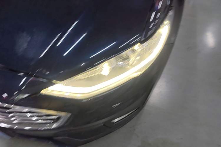 Used Ford Mondeo 2018 EcoBoost 180 Smart Control Fashion Model China V Standard Left Front Headlight