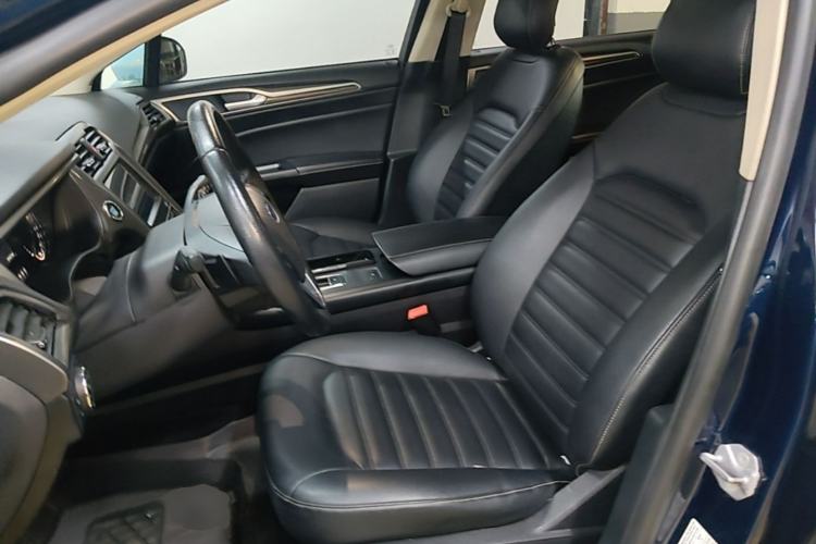 Used Ford Mondeo 2018 EcoBoost 200 Smart Control Fashion Model China VI Standard Left Front Seat