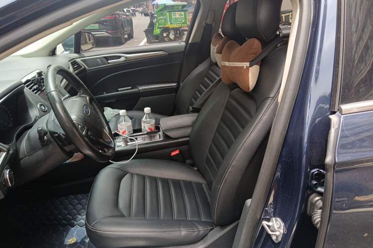 Used Ford Mondeo 2018 EcoBoost 180 Smart Control Fashion Model China V Standard Left Front Seat