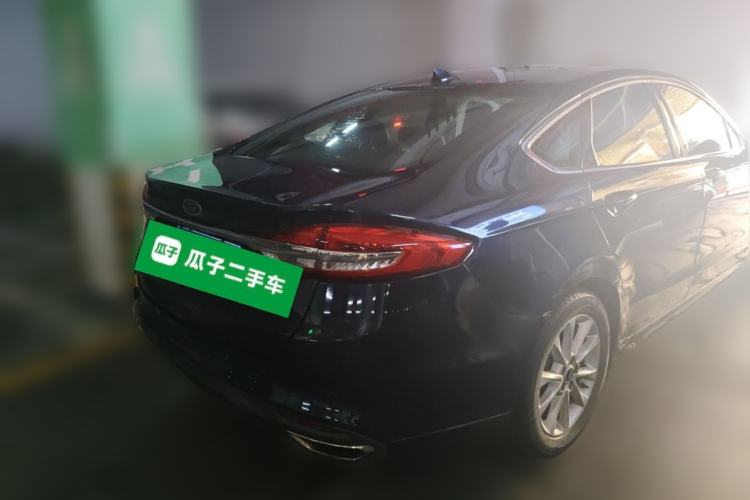 Used Ford Mondeo 2018 EcoBoost 200 Stylish Model Rear Right 45 Deg