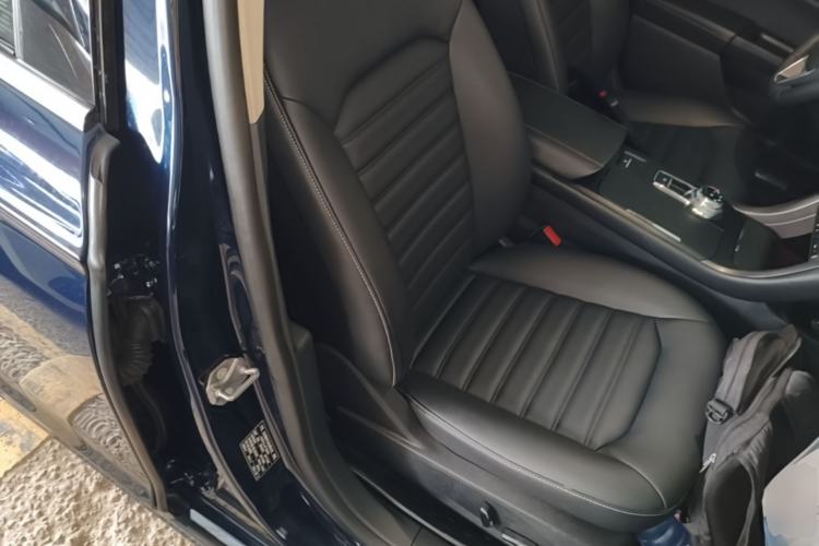 Used Ford Mondeo 2018 EcoBoost 180 Smart Control Fashion Model China VI Standard Right Front Seat