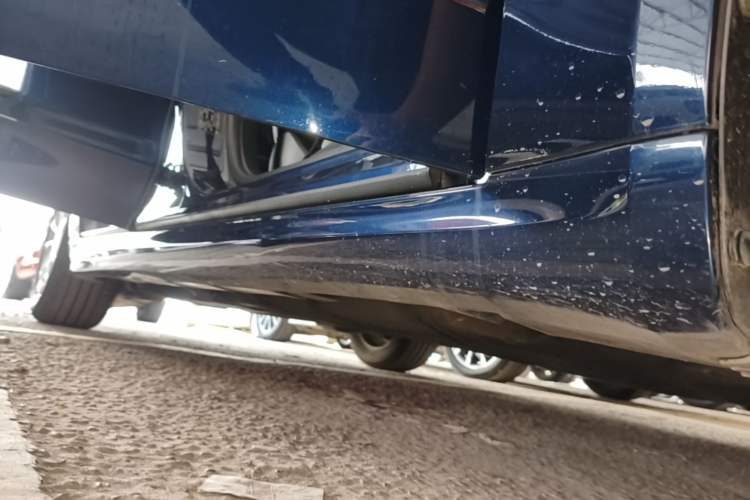 Used Ford Mondeo 2018 EcoBoost 180 Smart Control Fashion Model China VI Standard Right Side Sill