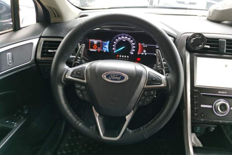 Used Ford Mondeo 2018 EcoBoost 180 Smart Control Fashion Model China V Standard Steering Wheel
