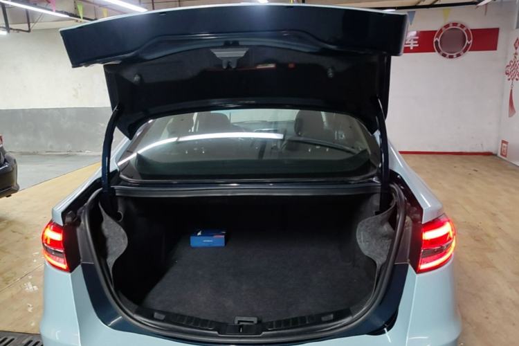Used Ford Mondeo 2018 EcoBoost 200 Smart Control Fashion Model China VI Standard Trunk
