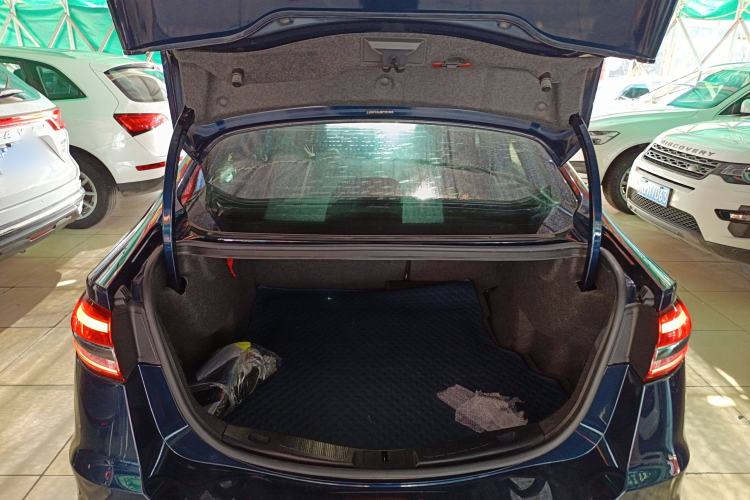 Used Ford Mondeo 2018 EcoBoost 180 Smart Control Fashion Model China VI Standard Trunk