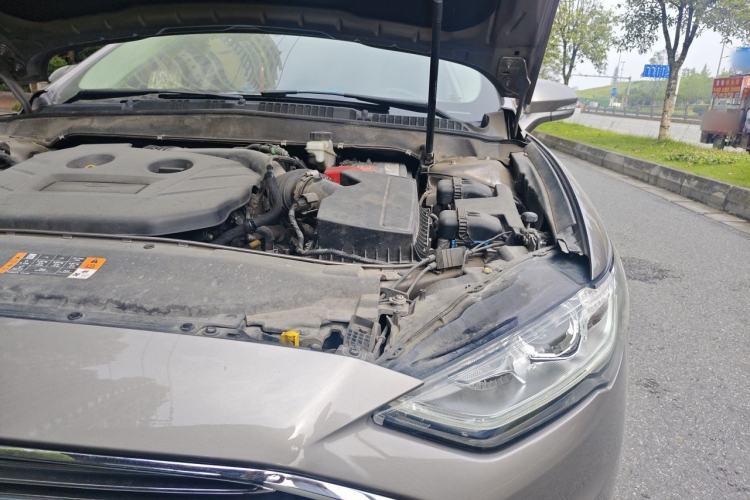 Used Ford Mondeo 2018 EcoBoost 200 Stylish Model Engine Bay Left