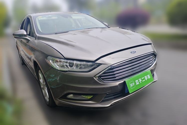 Used Ford Mondeo 2018 EcoBoost 200 Stylish Model Front Right 45 Deg