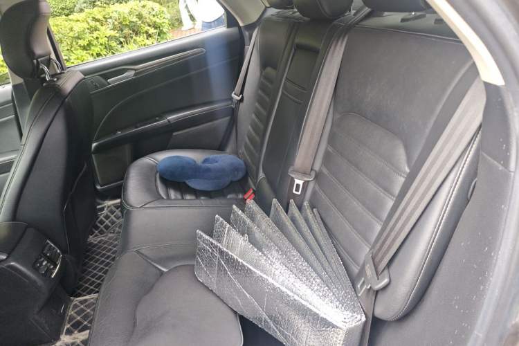 Used Ford Mondeo 2018 EcoBoost 200 Stylish Model Left Rear Seat