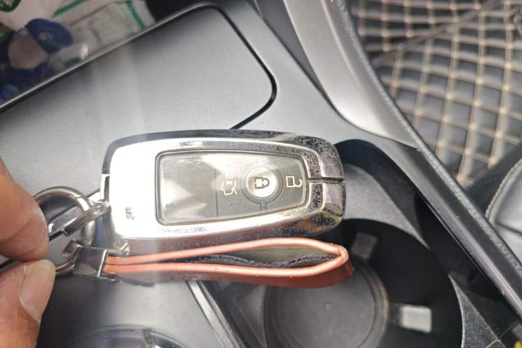 Used Ford Mondeo 2018 EcoBoost 200 Stylish Model Vehicle Key