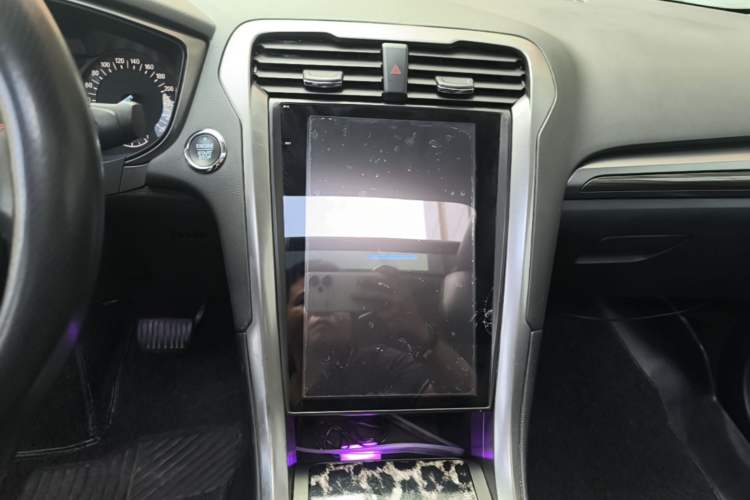Used Ford Mondeo 2018 EcoBoost 180 Smart Control Fashion Model China V Standard Audio And AC Panel