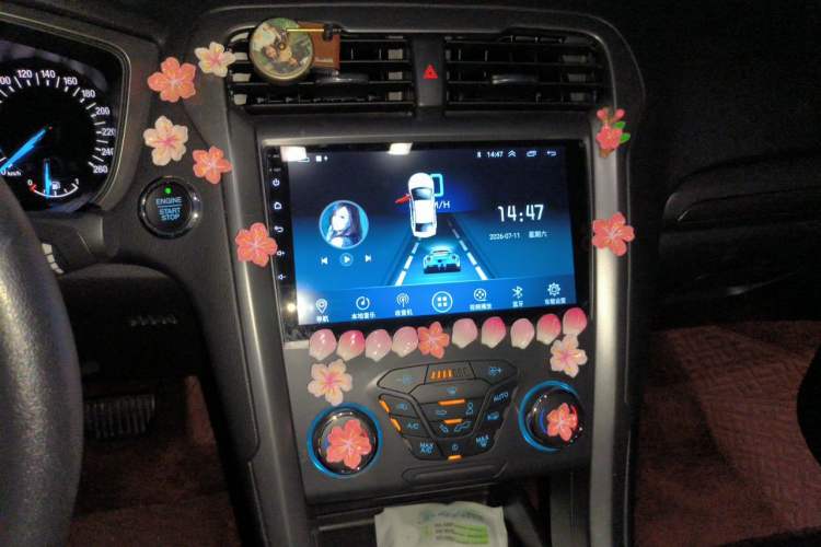 Used Ford Mondeo 2018 EcoBoost 200 Smart Control Fashion Model China V Standard Audio And AC Panel