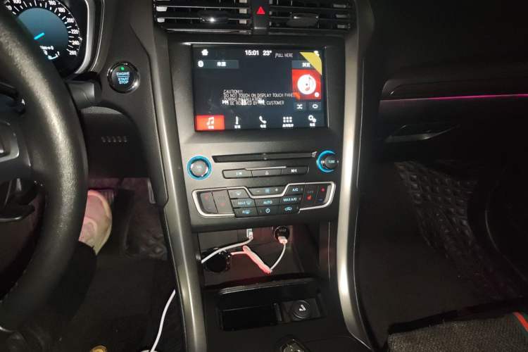 Used Ford Mondeo 2018 EcoBoost 200 Luxury Model Audio And AC Panel