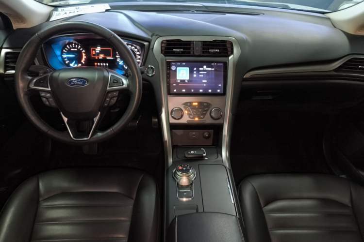 Used Ford Mondeo 2018 EcoBoost 200 Smart Control Fashion Model China V Standard Center Console