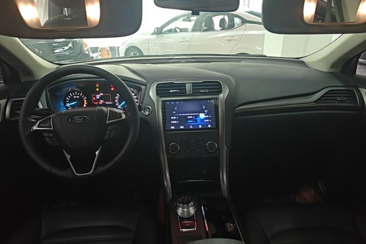 Used Ford Mondeo 2018 EcoBoost 180 Smart Control Fashion Model China V Standard Center Console