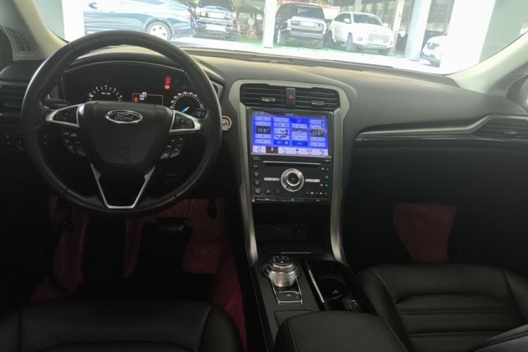 Used Ford Mondeo 2018 EcoBoost 180 Smart Control Fashion Model China V Standard Center Console
