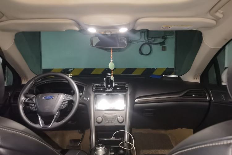 Used Ford Mondeo 2018 EcoBoost 180 Smart Control Fashion Model China V Standard Center Console