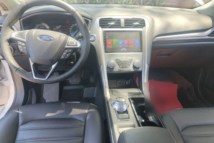Used Ford Mondeo 2018 EcoBoost 180 Smart Control Fashion Model China V Standard Center Console