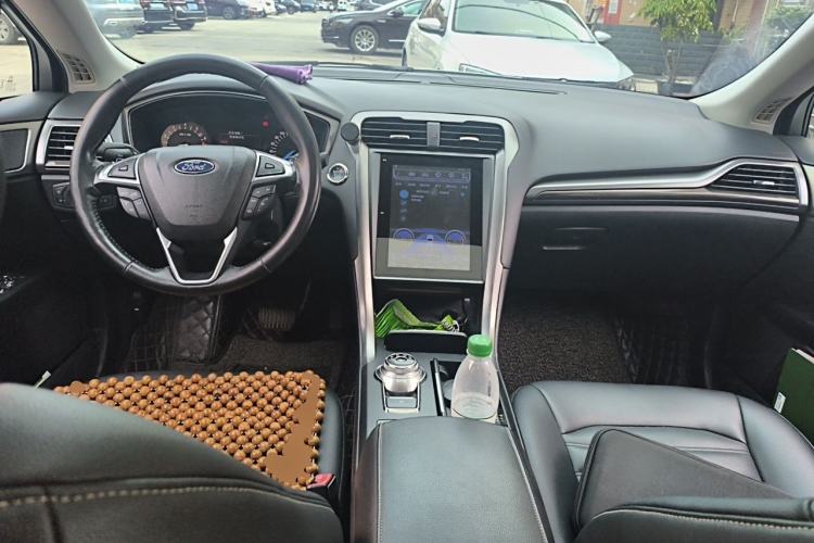 Used Ford Mondeo 2018 EcoBoost 180 Smart Control Fashion Model China V Standard Center Console