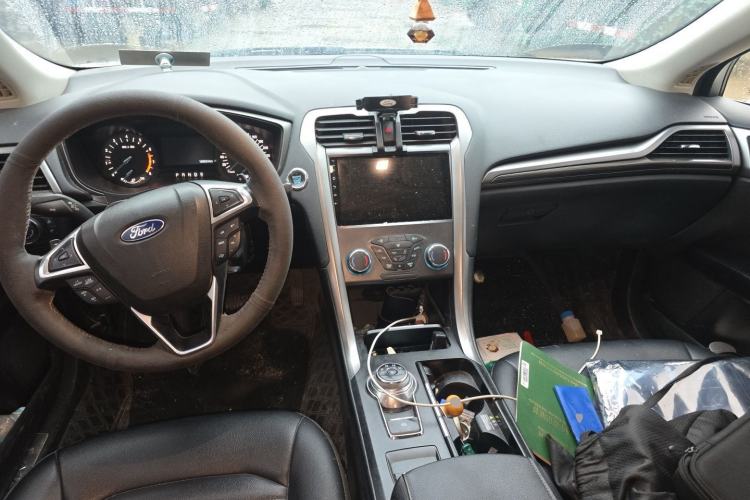 Used Ford Mondeo 2018 EcoBoost 180 Smart Control Fashion Model China V Standard Center Console