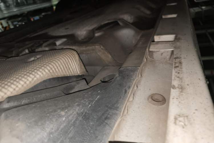 Used Ford Mondeo 2018 EcoBoost 180 Smart Control Fashion Model China V Standard Chassis Rear Left