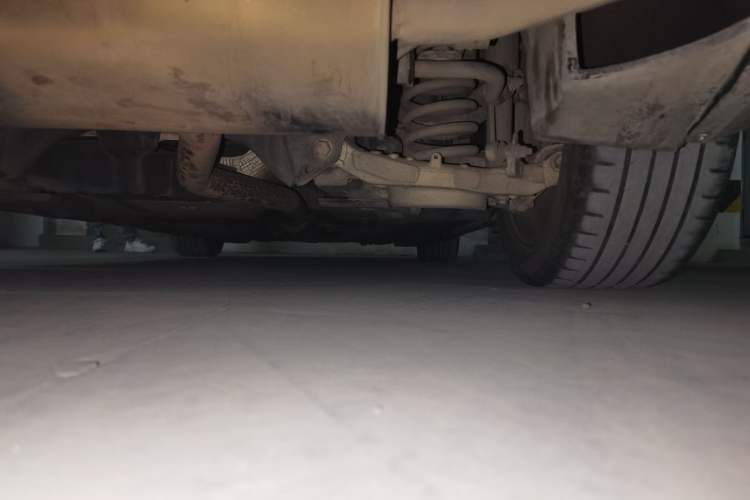 Used Ford Mondeo 2018 EcoBoost 180 Smart Control Fashion Model China V Standard Chassis Rear Right
